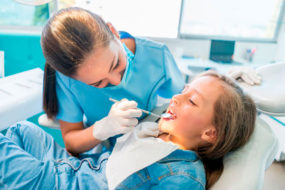 Детский врач стоматолог